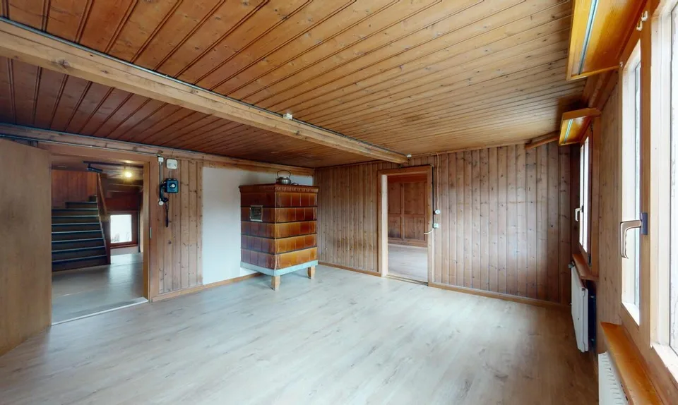 Maison avec étable et grand terrain dans un lieu idyllique à Vättis SG