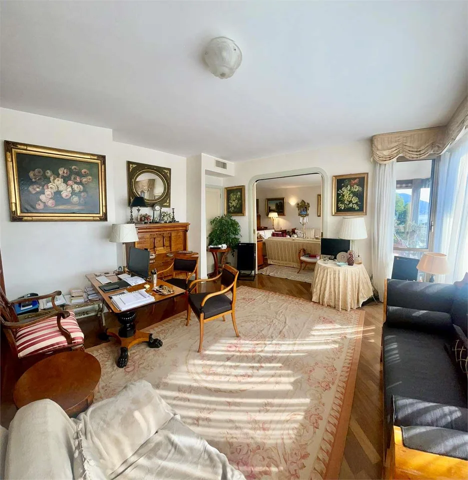 Appartement duplex prestigieux avec terrasse et vue lac magnifique – photo 8 sur 13