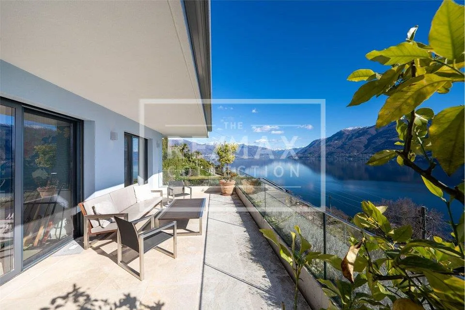 Esclusiva villa di lusso con stupenda vista lago – Foto 6 von 13