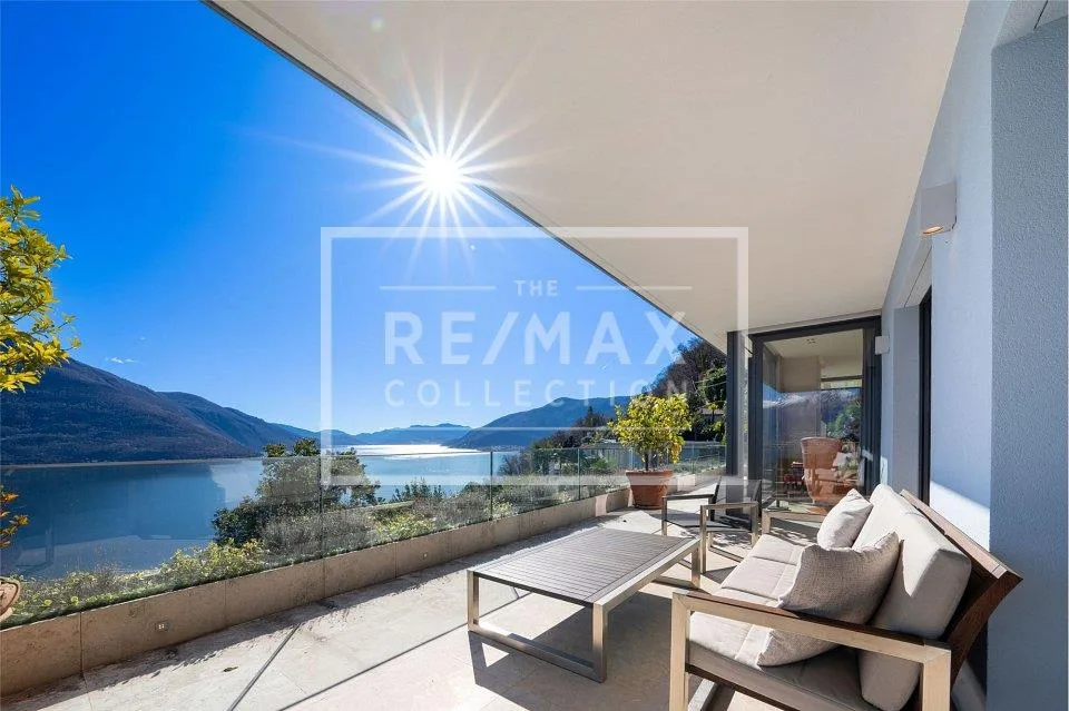 Esclusiva villa di lusso con stupenda vista lago