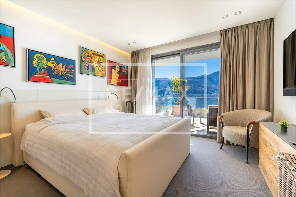 Esclusiva villa di lusso con stupenda vista lago – Foto 13 von 13