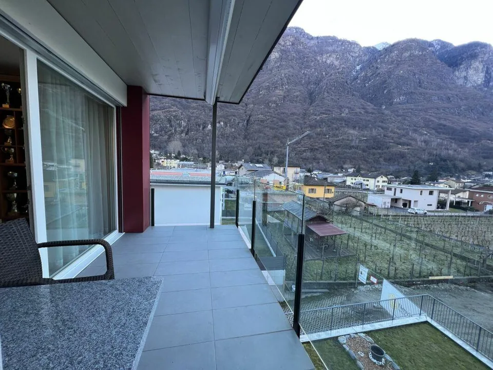 Moderno 3.5 locali a Biasca