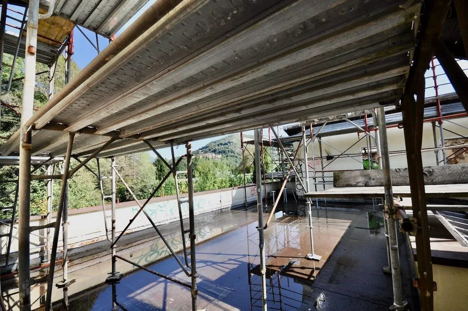 Villa da Ristrutturare Immersa in un Grande Parco con Tanta Privacy – Foto 21 von 24