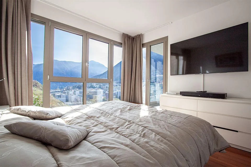 Lugano: moderne Wohnung mit Seeblick zu verkaufen, auch ideal als Zweitwohnsitz