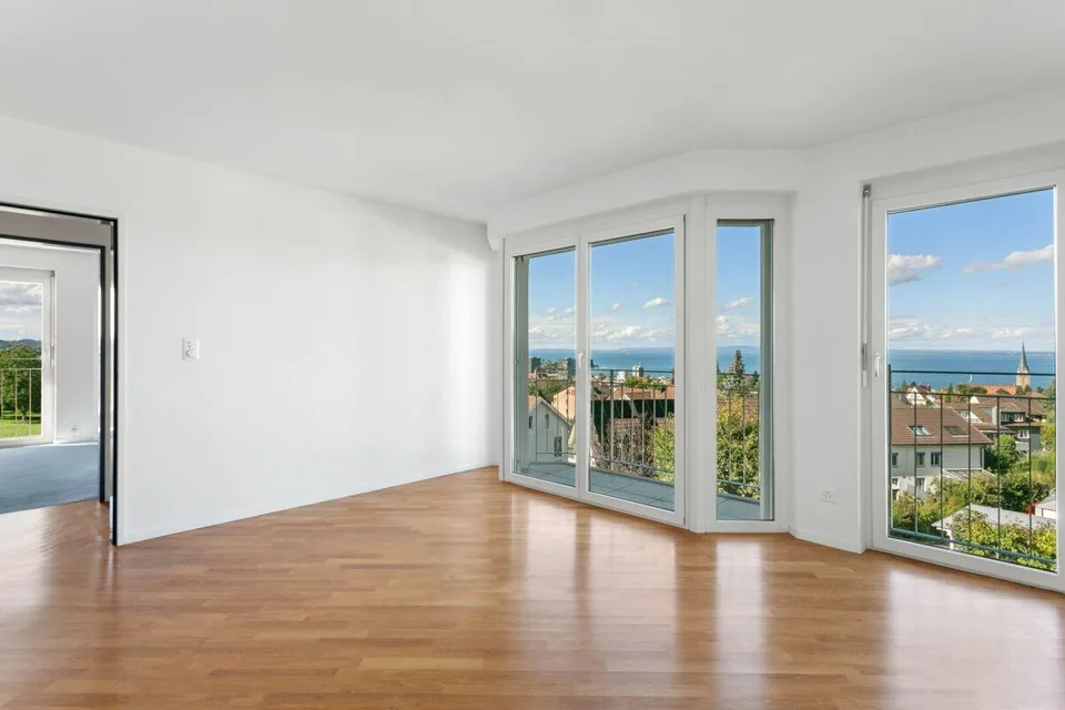 Exklusive Villa mit Panoramaseesicht und privatem Aussenpool – Foto 21 von 28