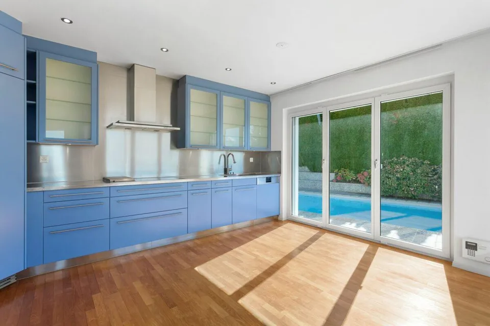 Exklusive Villa mit Panoramaseesicht und privatem Aussenpool – Foto 16 von 28