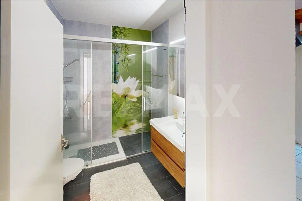 Vivere in modo moderno e tranquillo: Accogliente maisonette 4,5 a Ebikon