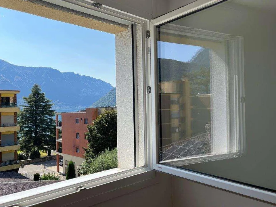 Melide: 4,5 loc. con vista lago e terrazza sul tetto