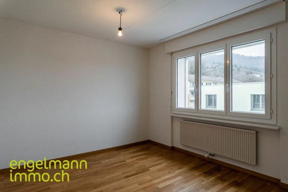 3 Zimmerwohnung mit Balkon / Appartement de 3 pièces avec balcon – foto 6 di 12