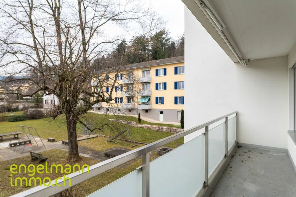 3 Zimmerwohnung mit Balkon / Appartement de 3 pièces avec balcon – foto 9 di 12
