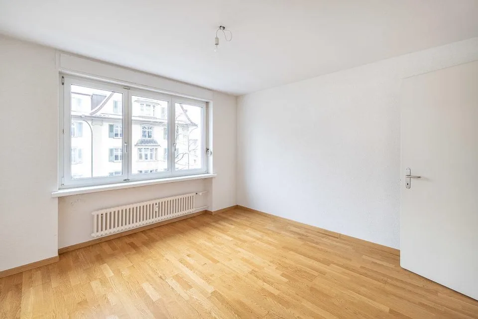 Ampio appartamento di 4.5 locali vicino al centro città