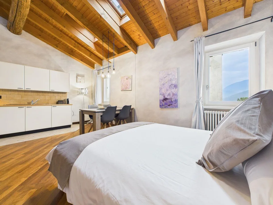 Elegante Möblierte Maisonette mit 1½ Zimmern und Seesicht in Morcote – photo 7 sur 14