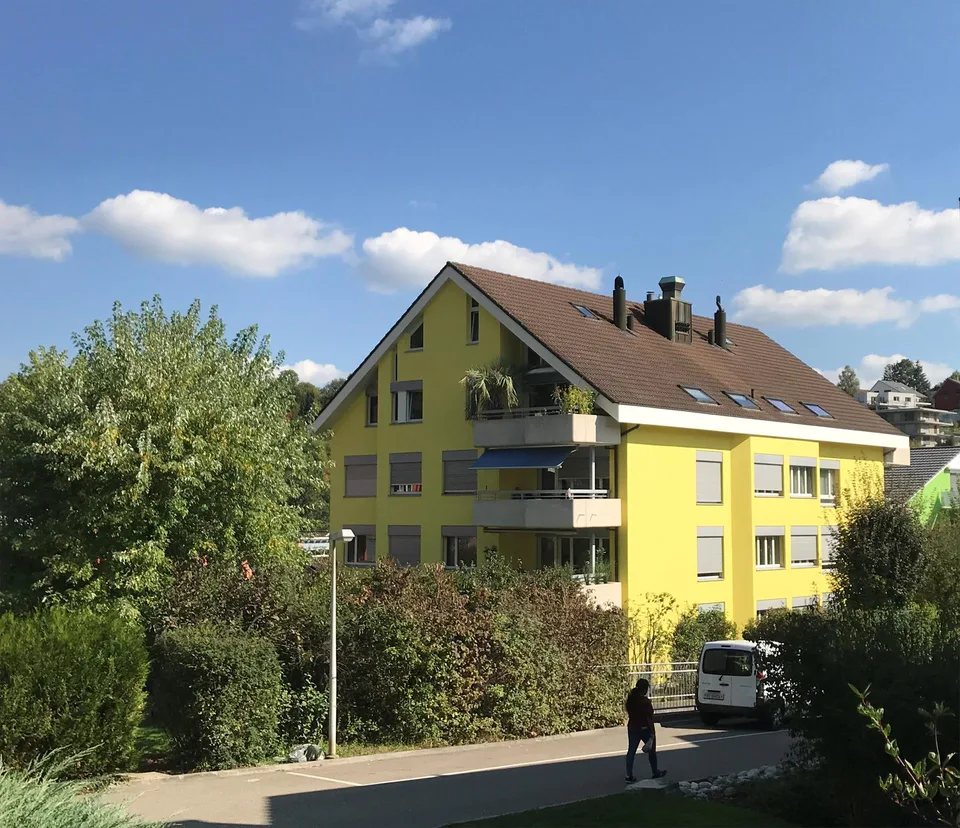 1.MIETZINS GRATIS - Familienwohnung
