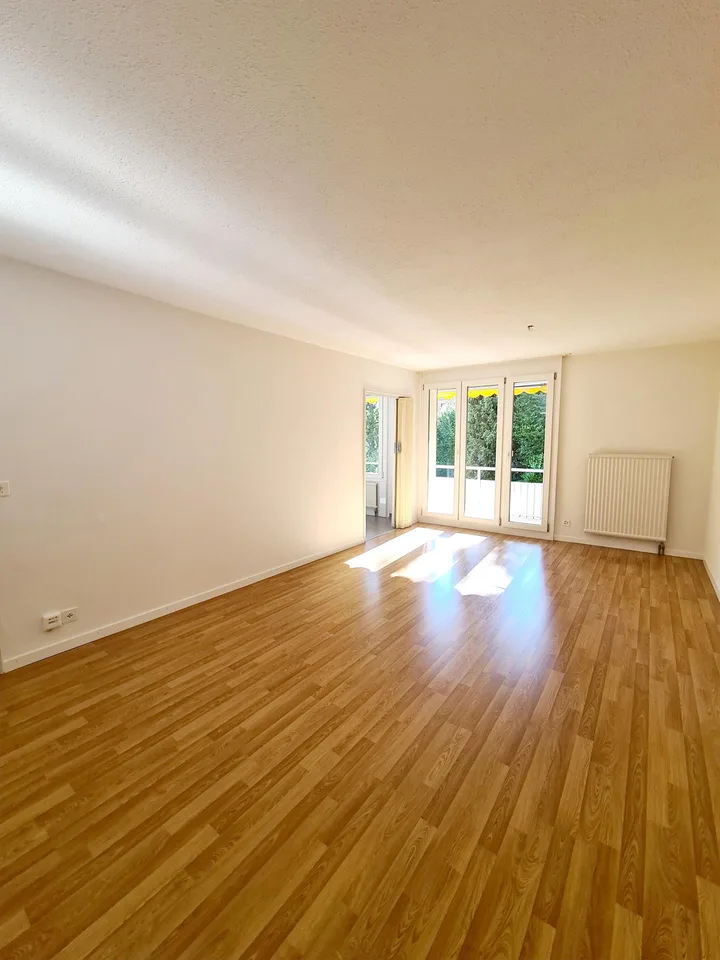 Grosszügige 3.5 Zi. Wohnung mit Balkon in Herisau