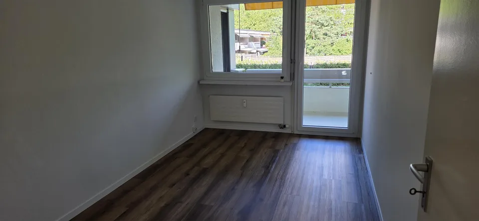 Grosse 4.5-Zimmerwohnung in der Überbauung Mischeli zu vermieten