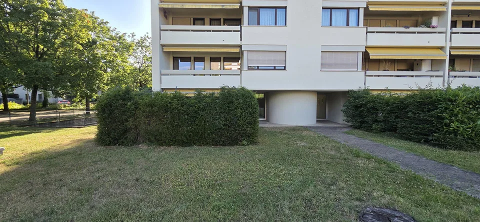 Grosse 4.5-Zimmerwohnung in der Überbauung Mischeli zu vermieten