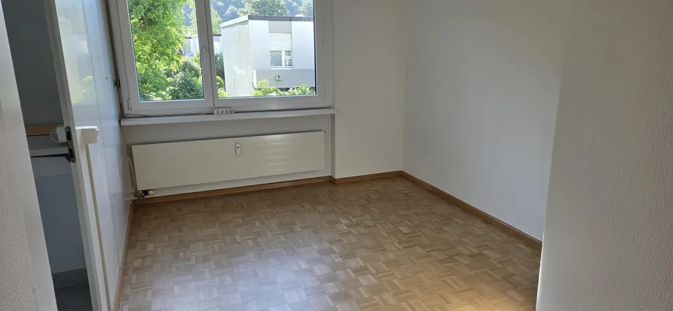 Grosse 4.5-Zimmerwohnung in der Überbauung Mischeli zu vermieten