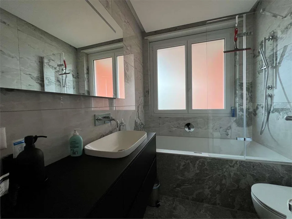 Ref.2488 Loreto 3.5 pièces rénové et meublé – photo 11 sur 13