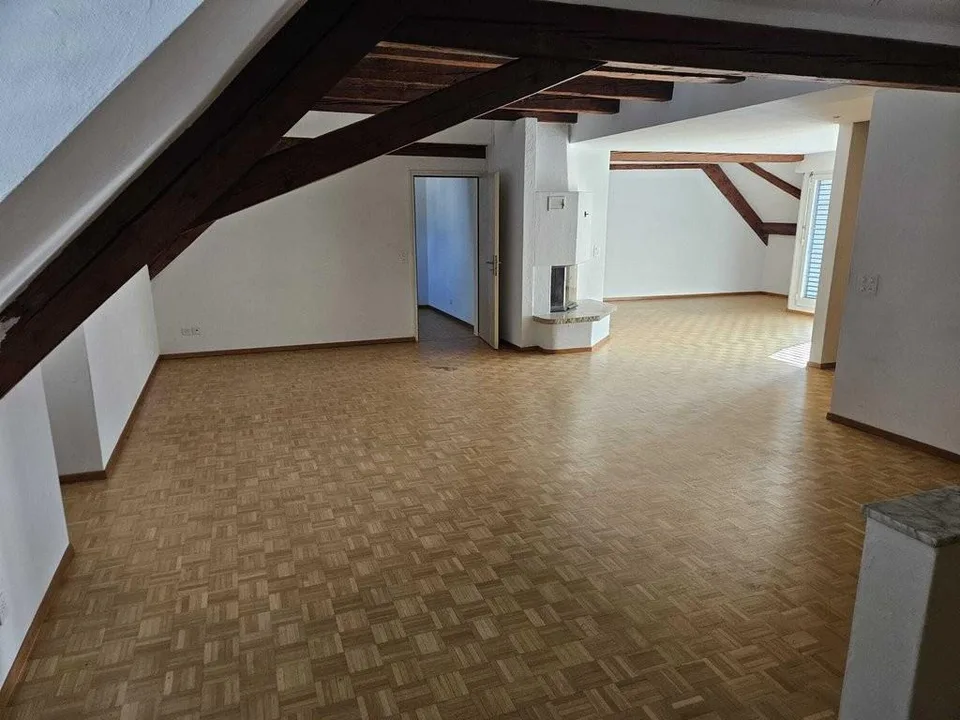 Grande maisonnette en plein cœur de la vieille ville... – photo 7 sur 11