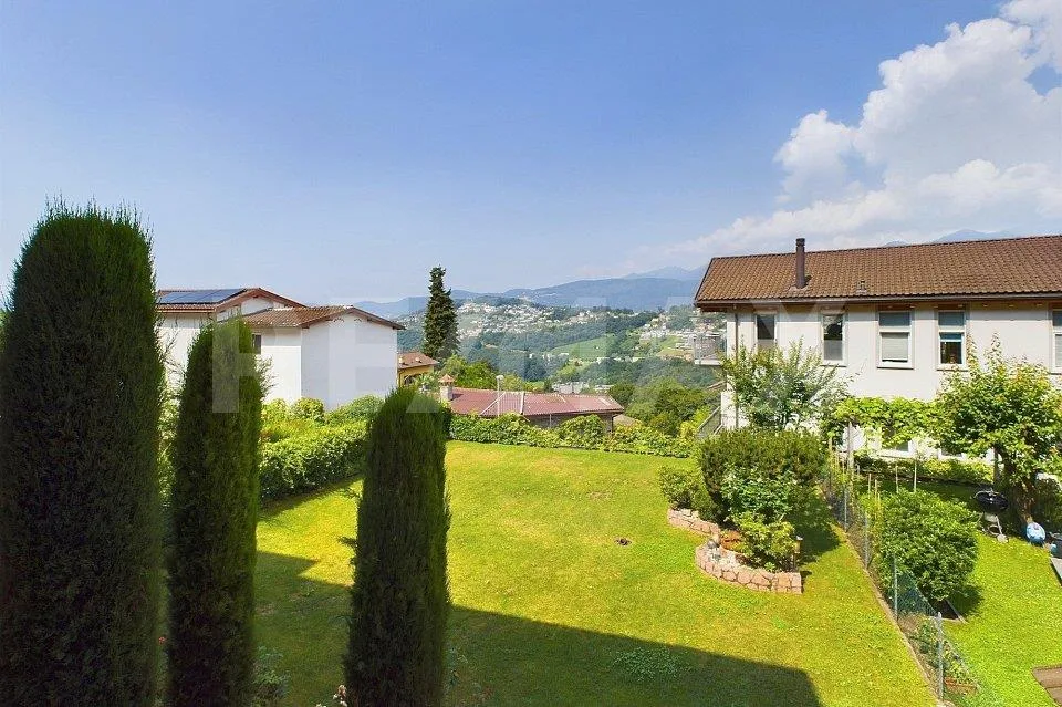 Vivere il panorama in casa luminosa e moderna a Lugano-Davesco
