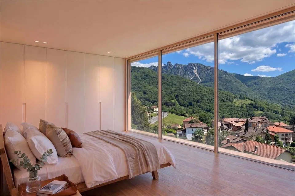 Moderna casa di nuova costruzione in Capriasca