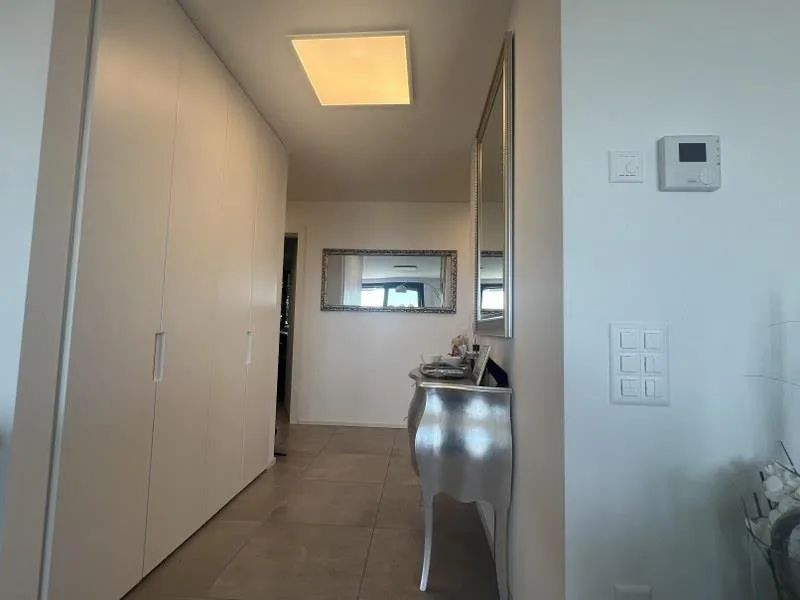 APPARTAMENTO MODERNO DI 4.5 LOCALI IN ZONA RESIDENZIALE – foto 7 di 13