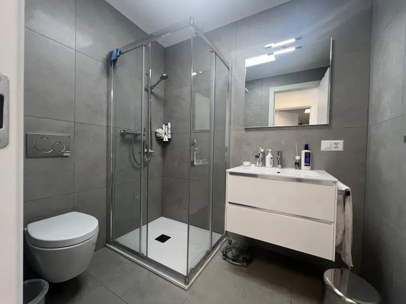 APPARTAMENTO MODERNO DI 4.5 LOCALI IN ZONA RESIDENZIALE – foto 10 di 13