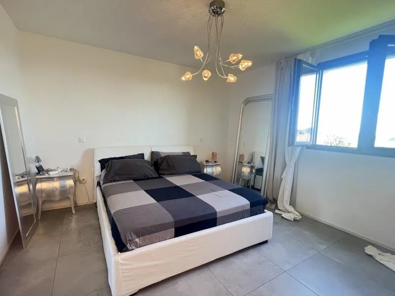 APPARTAMENTO MODERNO DI 4.5 LOCALI IN ZONA RESIDENZIALE – foto 8 di 13