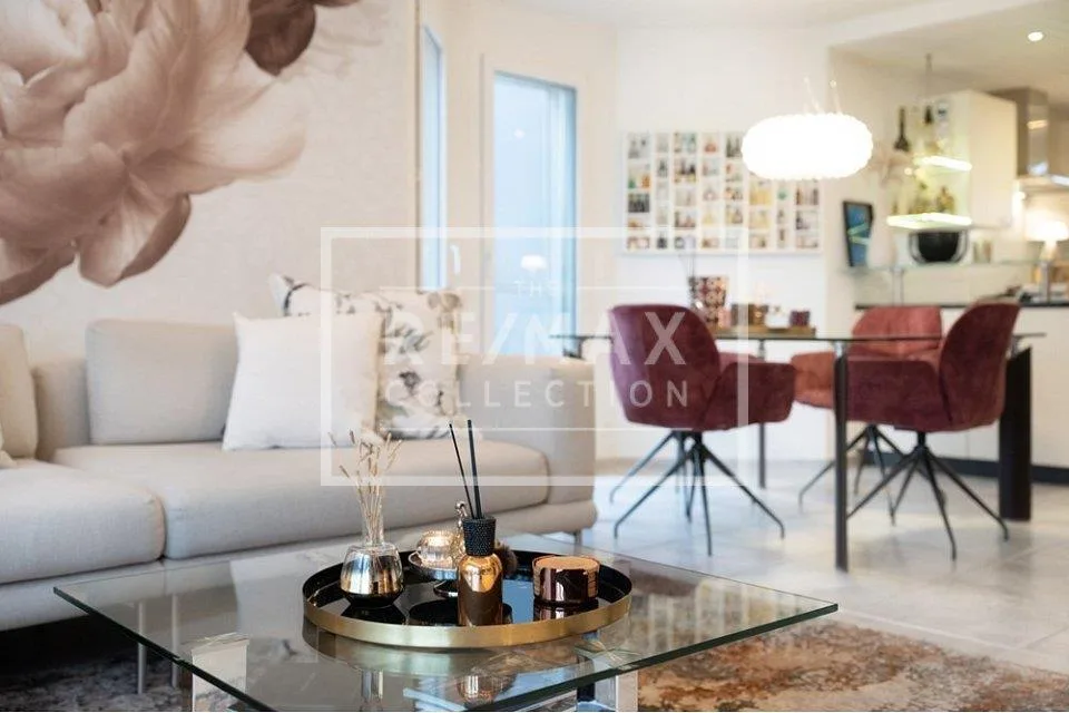 Casa semidetached di 5 locali e mezzo di stile elegante con finiture di alta qualità