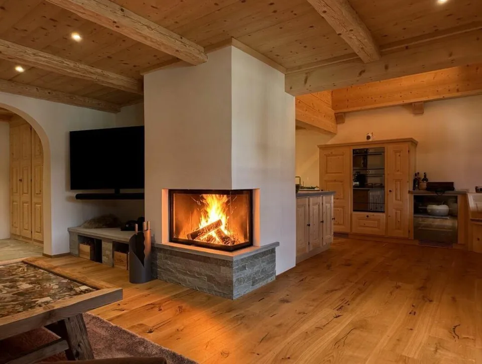 4.5-Zimmer-MAISSEN-Maisonette-Dachwohnung "LAG-PIGN" (ERST-Wohnung)