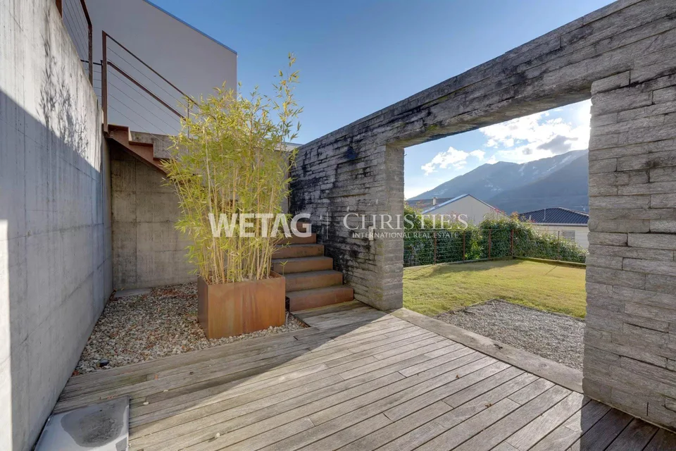 Moderne Villa mit grosszügigen Terrassen & Garten zum Verkauf in Bi... – Foto 10 von 13
