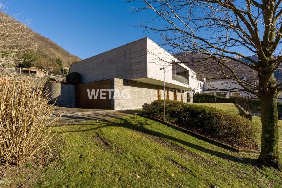 Moderne Villa mit grosszügigen Terrassen & Garten zum Verkauf in Bi... – Foto 11 von 13