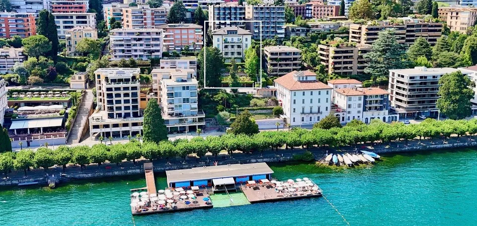 Villa Clelia - Attico con Vista Lago di Lugano in Palazzo d'Epoca