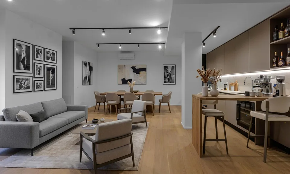 SPAZIOSO ED ELEGANTE 2.5 LOCALI RINNOVATO A CASSARATE