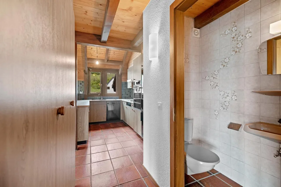 5.5-Zimmer Duplexwohnung mit Galerie Garage, zwei Parkplätze, Keller – foto 13 di 21