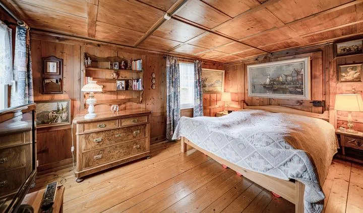 ORIGINAL SWISS RESIDENTIAL PEARL ON A SUNNY SLOPE – photo 6 of 8