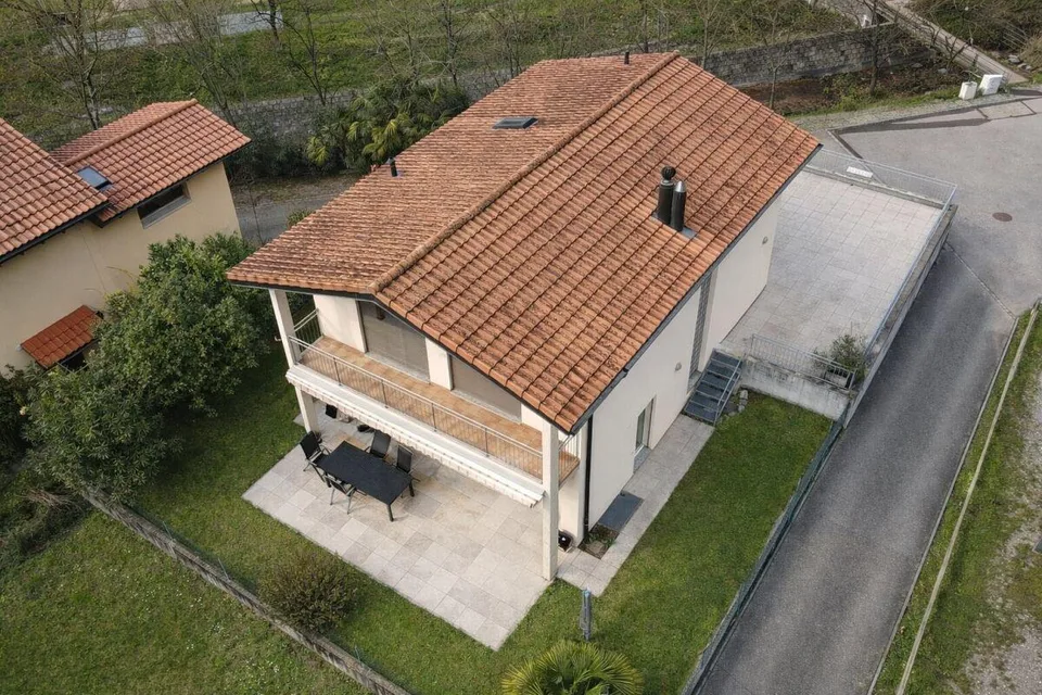 Maison unifamiliale intéressante dans le vert, avec grand local hobby/garage et vue partielle sur le lac – photo 20 sur 21