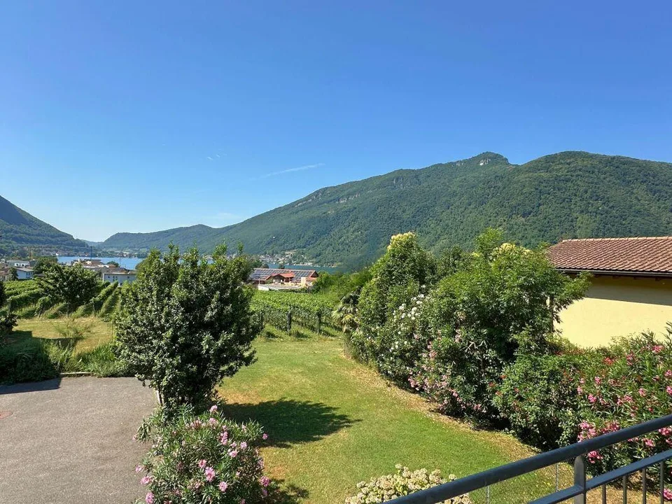 Maison unifamiliale intéressante dans le vert, avec grand local hobby/garage et vue partielle sur le lac – photo 18 sur 21