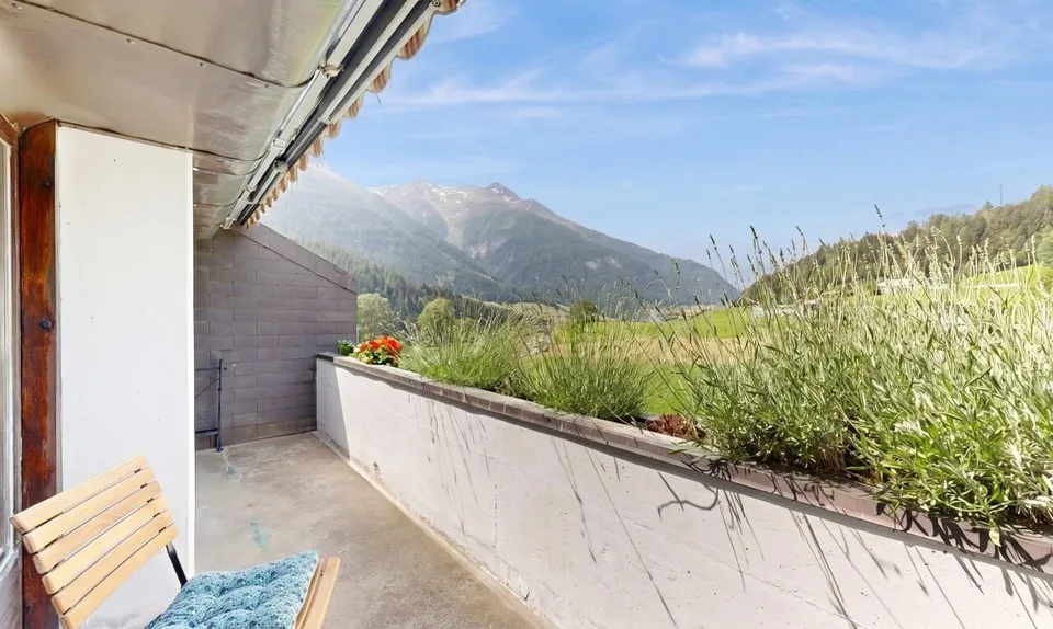 Incantevole duplex di 2,5 locali in residenza secondaria a Lax (Vallese)