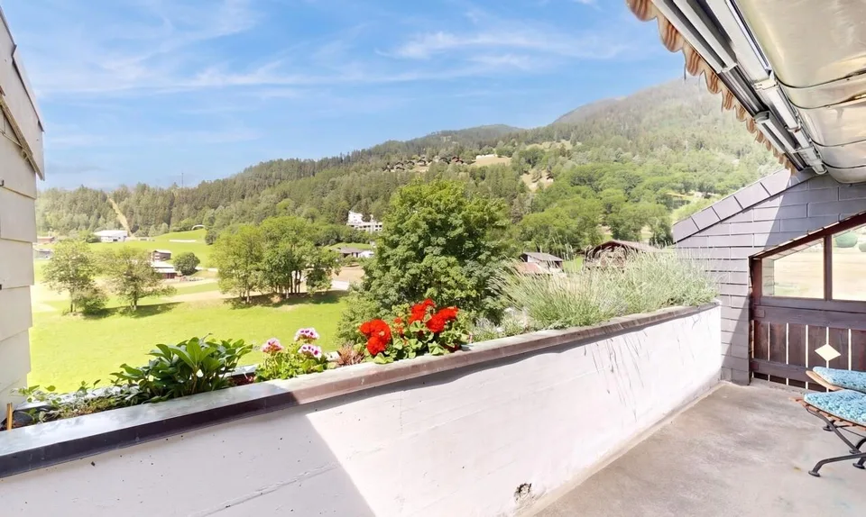 Incantevole duplex di 2,5 locali in residenza secondaria a Lax (Vallese)