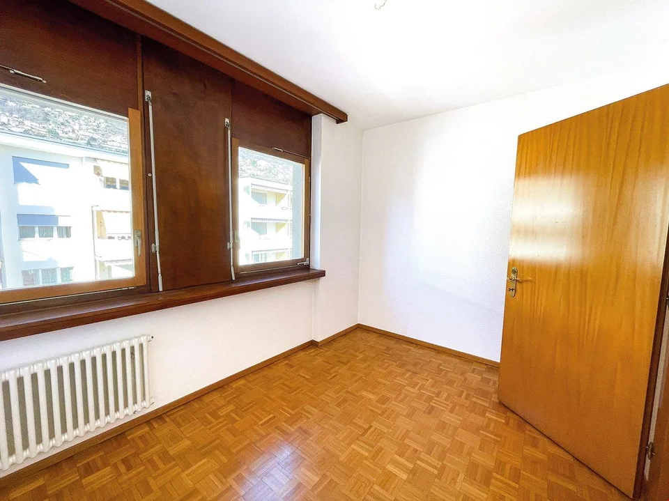 A due passi dal lago, grande 4.5 locali soleggiatissimo – photo 10 sur 13