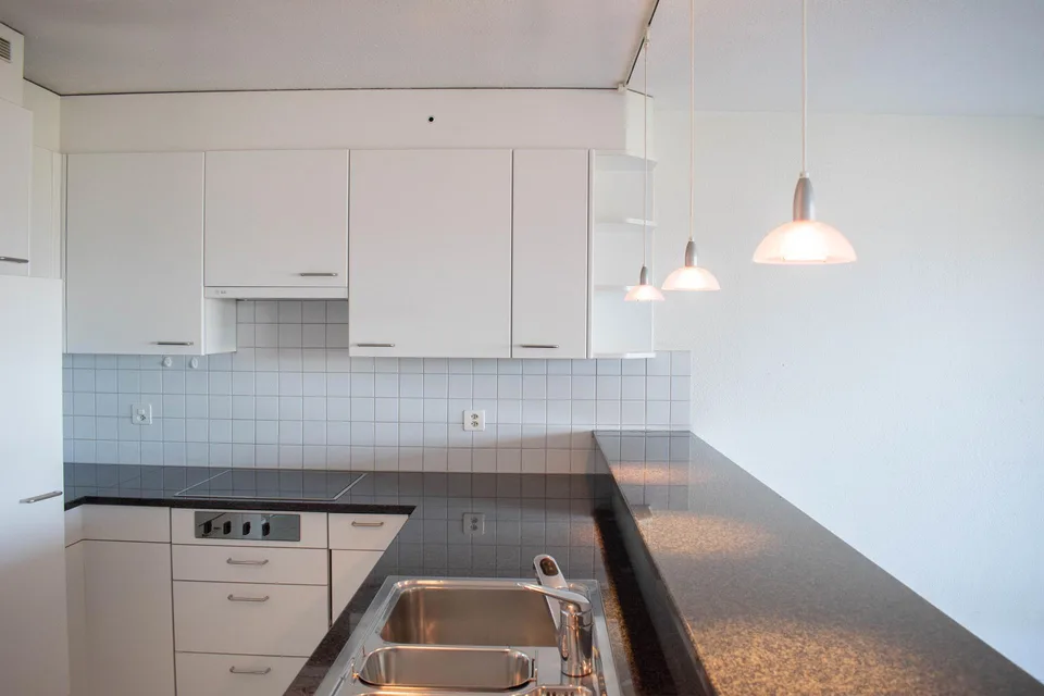 Charmante 4.5-Zimmer-Wohnung mit Berg- und Seesicht in Herrliberg – foto 9 di 20