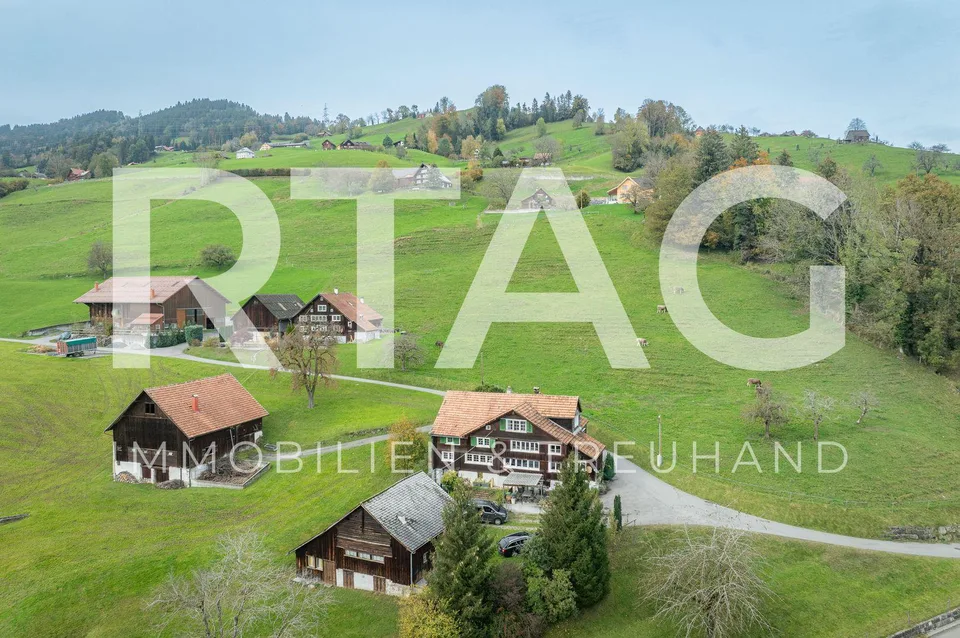 Heimelig wohnen mit traumhafter Aussicht