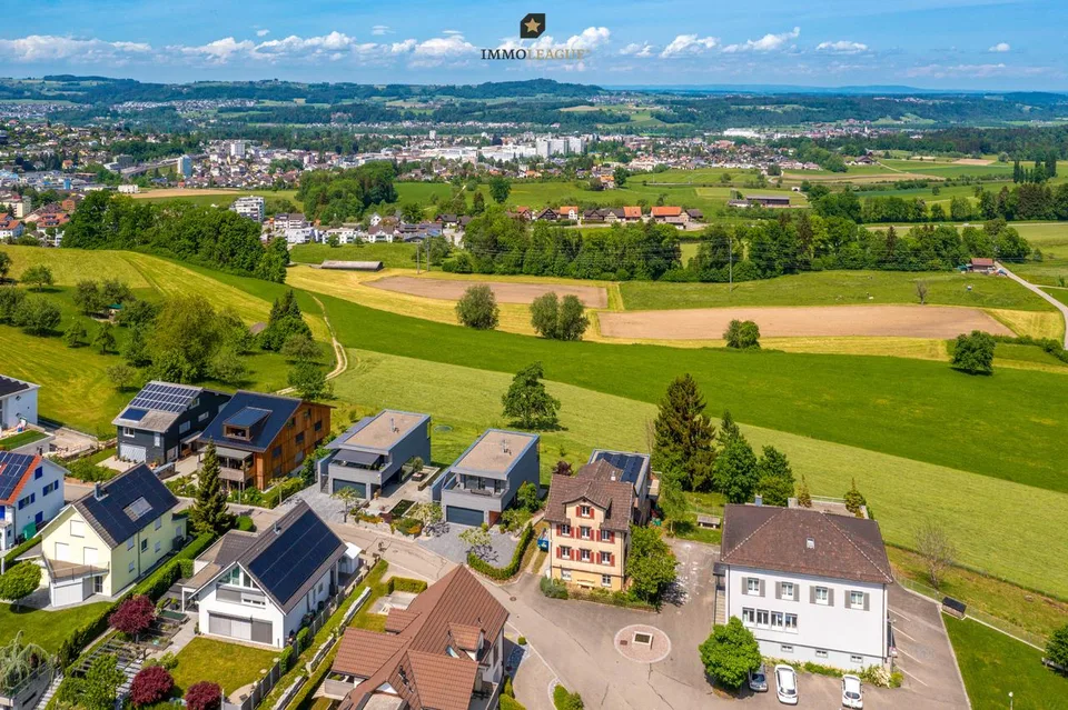 Modernes Design mit spektakulärem Panorama.