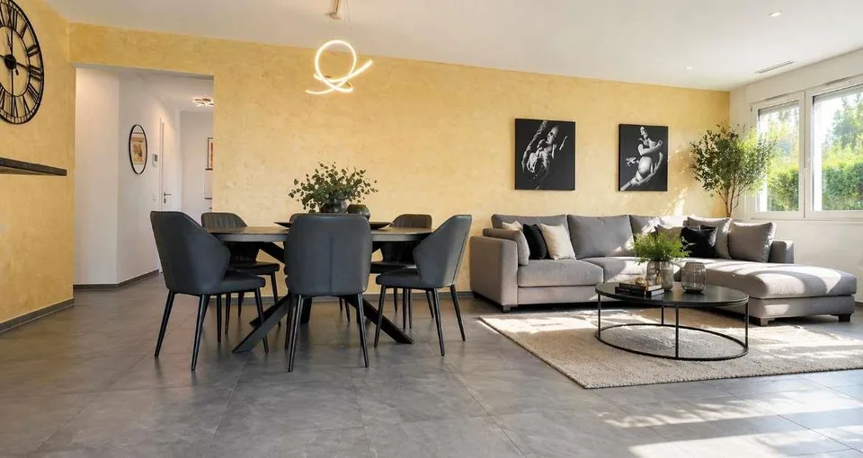 Appartement avec jardin privé, confort et situation stratégique
