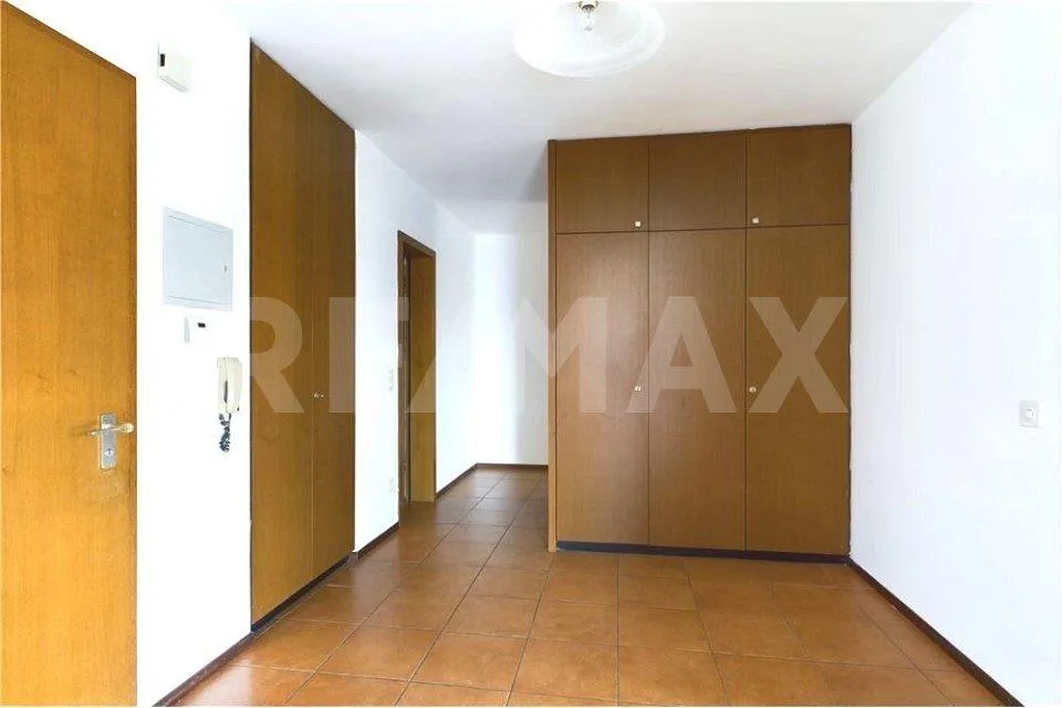 Helles 3,5-Zimmer-Wohnung mit Balkon und Parkplatz