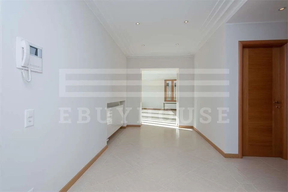 Cassarate Apartment with Garden