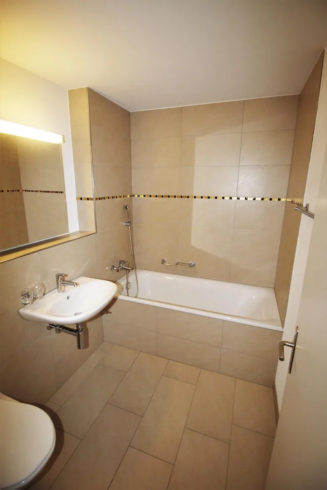 Votre occasion ! Appartement charmant de 3,5 pièces à louer dans un emplacement très recherché ! – photo 7 sur 9