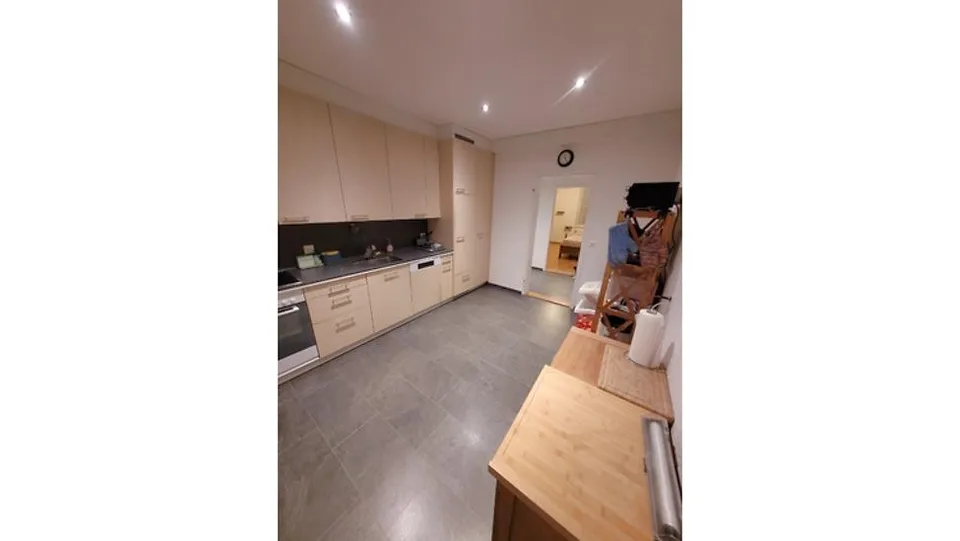 3½ ZI-WOHNUNG IN ENGGISTEIN (BE), MÖBLIERT, TEMPORÄR