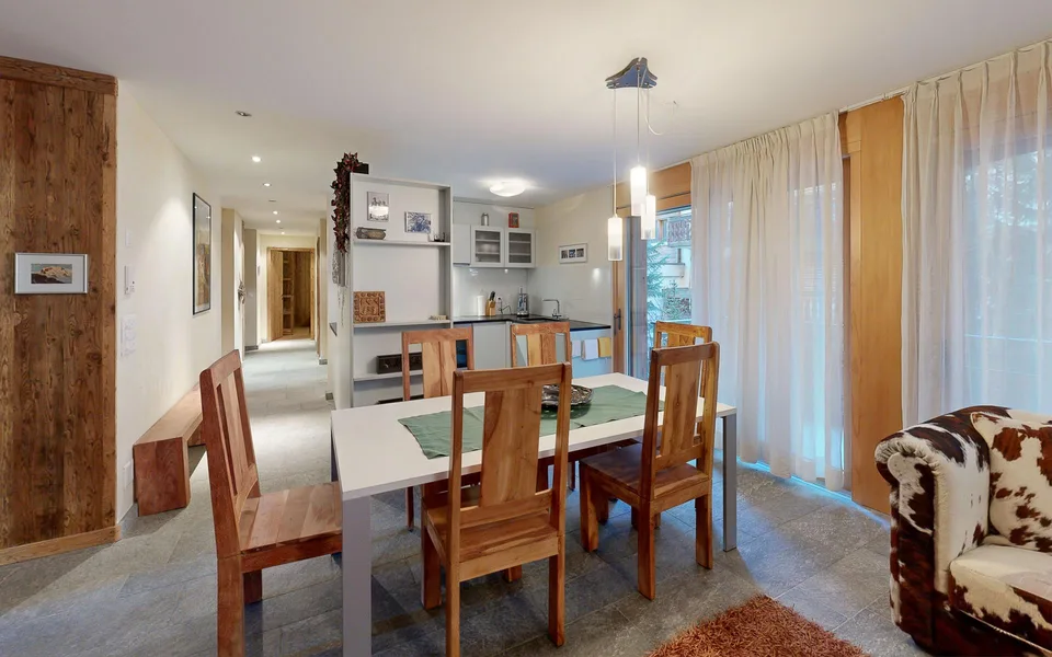 Schöne grosse Wohnung in der Jahresmiete